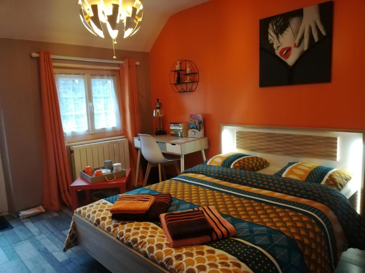 Ferienwohnung La Cite Des Abeilles Villemandeur Exterior foto