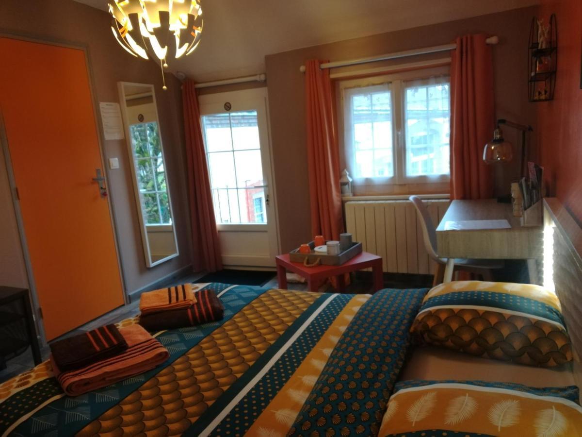 Ferienwohnung La Cite Des Abeilles Villemandeur Exterior foto